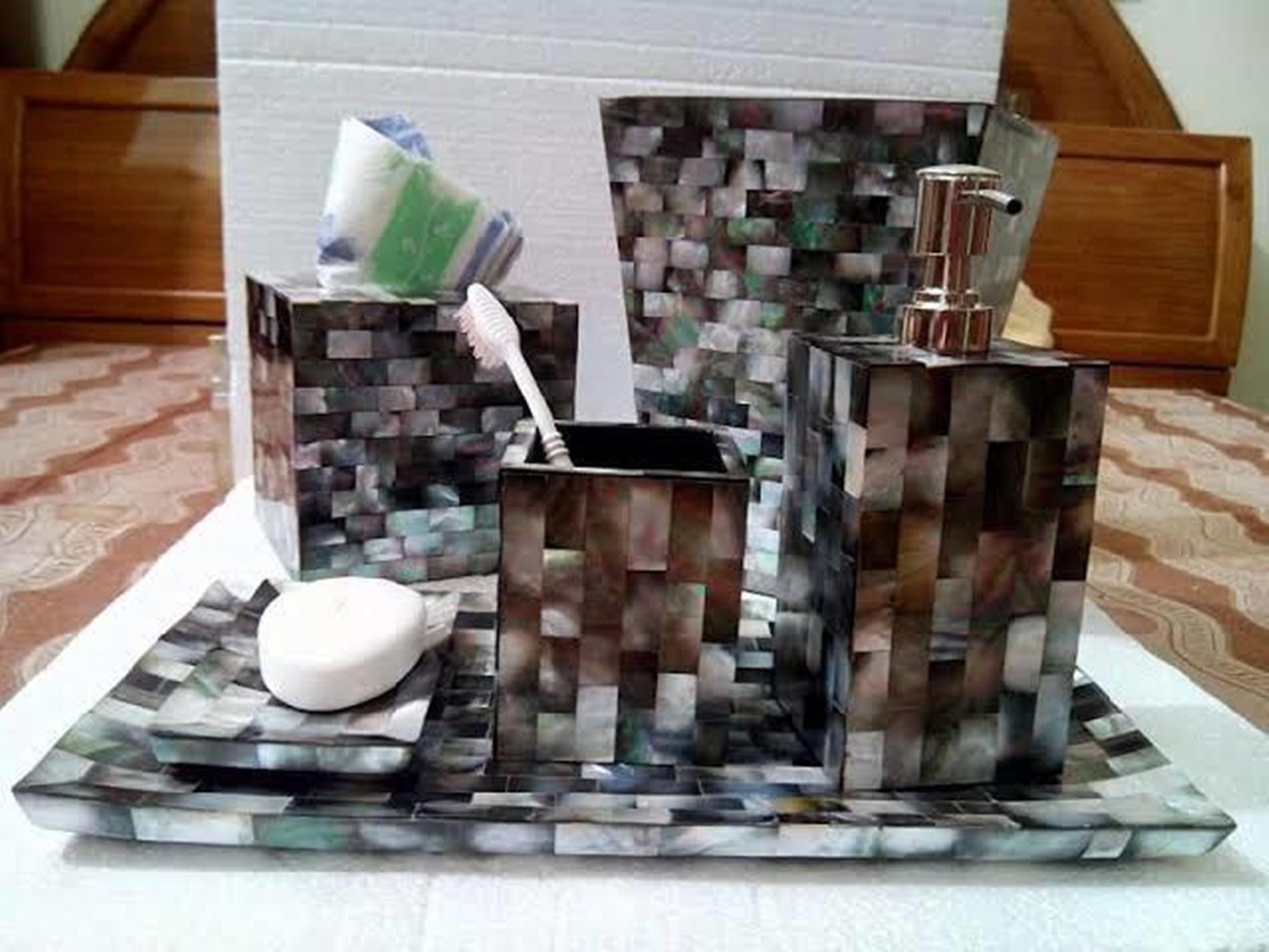 Black MOP Bath Set , Mother of Pearl Vanity Room Decor 